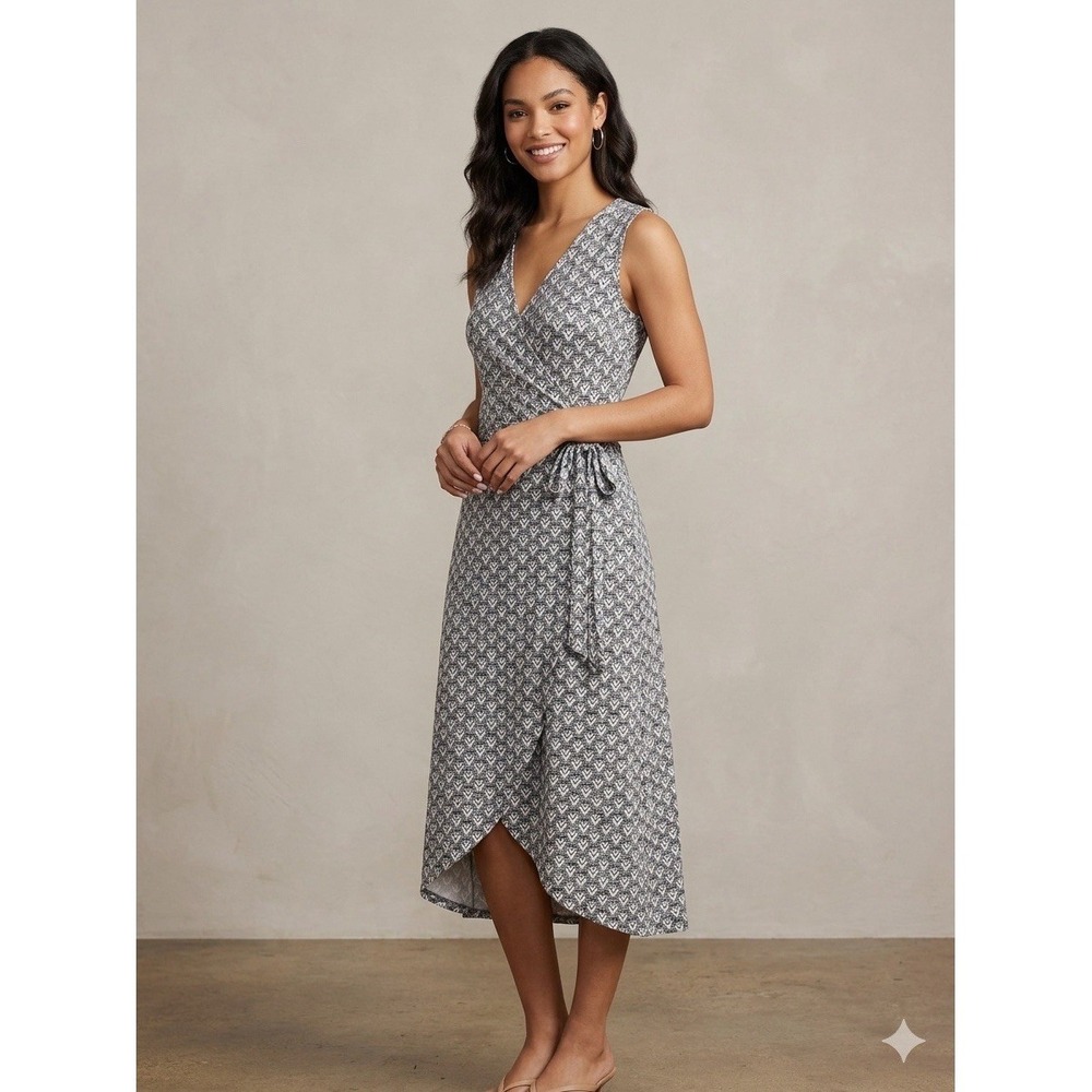 Women's 41 Hawthorn Gray White Geometric Sleeveless Wrap Midi Dress Size S